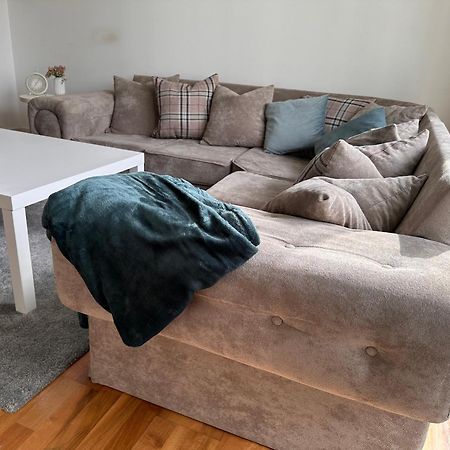 Centrally Located 1Br Apt Near Edg Cricket, University Of Bham, Priory Hospital & Cannon Hill Park 버밍엄 외부 사진