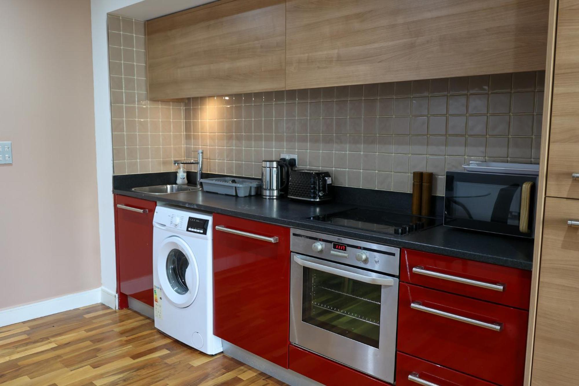 Centrally Located 1Br Apt Near Edg Cricket, University Of Bham, Priory Hospital & Cannon Hill Park 버밍엄 외부 사진